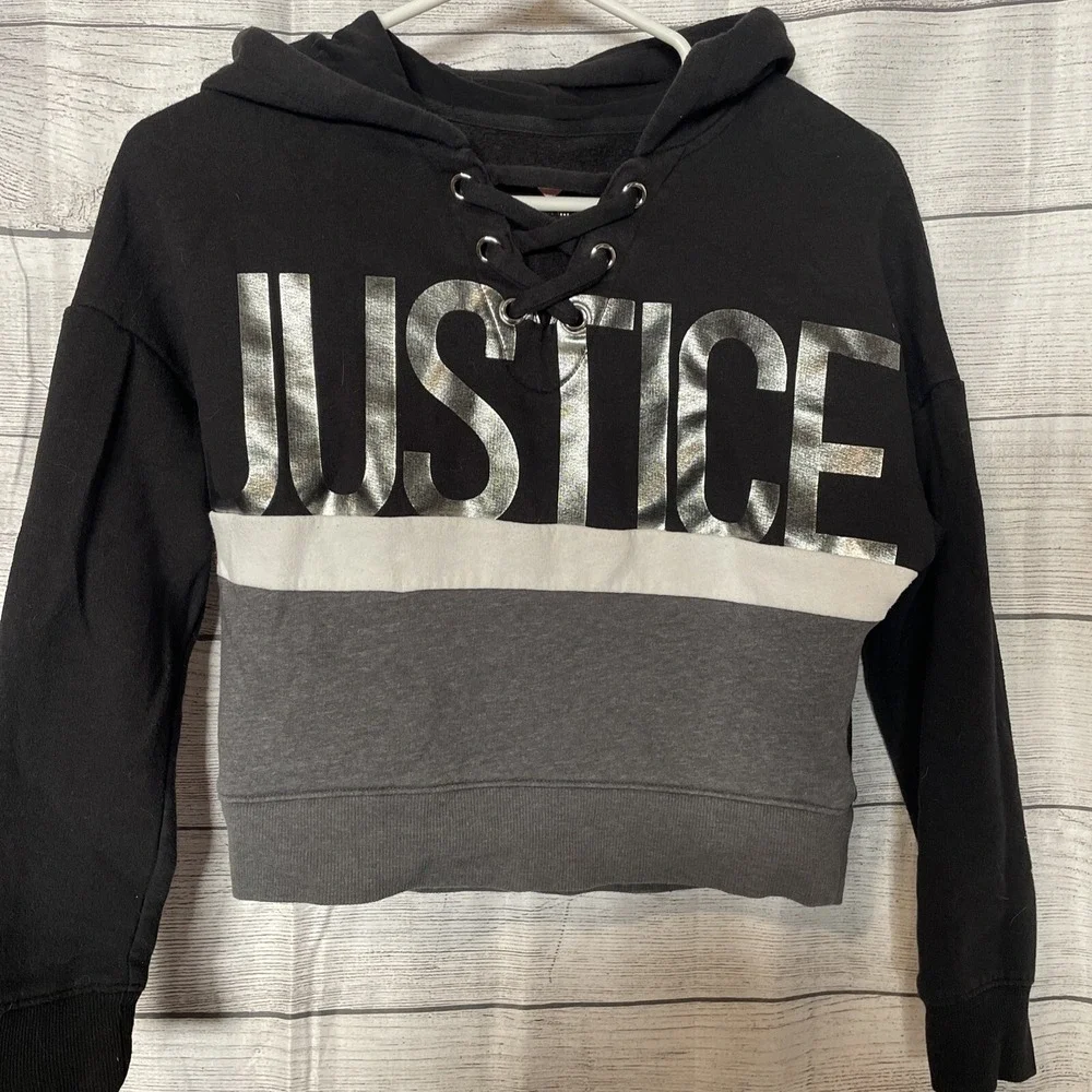 5/$20! Justice Girls Size 10 Cute Crop Style CXJ by Justice Hoodie‎ Black/Gray